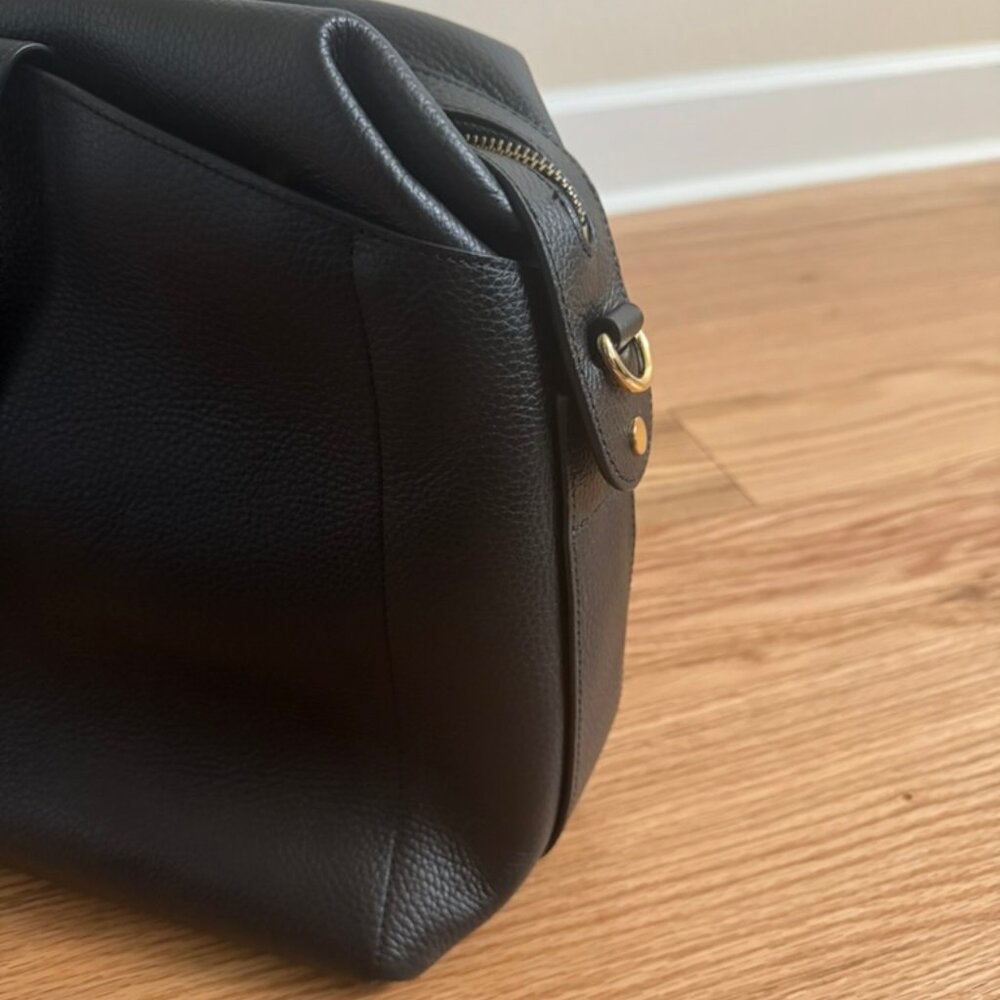 Cuyana Overnight Bag - Picture 2 of 4